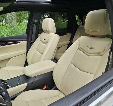 Коричневий Каділак XT5, об'ємом двигуна 3.65 л та пробігом 131 тис. км за 22500 $, фото 39 на Automoto.ua