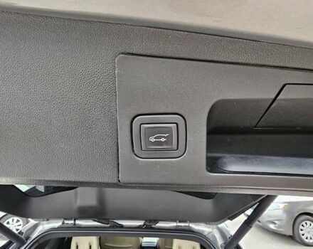 Коричневий Каділак XT5, об'ємом двигуна 3.65 л та пробігом 53 тис. км за 17700 $, фото 9 на Automoto.ua