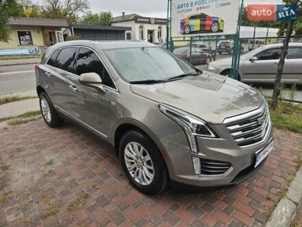Коричневый Кадиллак XT5, объемом двигателя 3.65 л и пробегом 53 тыс. км за 17900 $, фото 1 на Automoto.ua