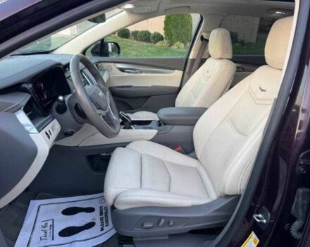 Червоний Каділак XT5, об'ємом двигуна 3.6 л та пробігом 55 тис. км за 3800 $, фото 4 на Automoto.ua