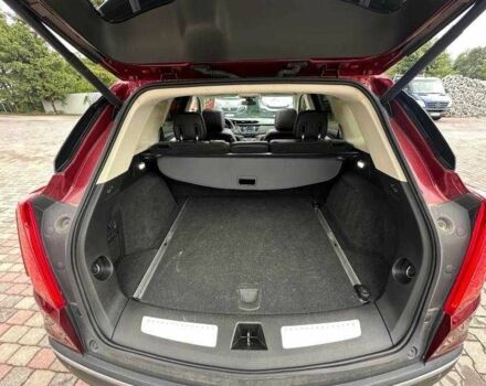 Червоний Каділак XT5, об'ємом двигуна 3.6 л та пробігом 136 тис. км за 12300 $, фото 14 на Automoto.ua