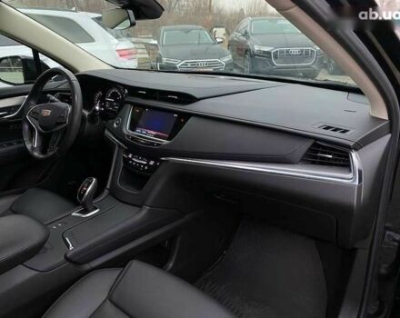 Каділак XT5, об'ємом двигуна 3.7 л та пробігом 33 тис. км за 29900 $, фото 8 на Automoto.ua