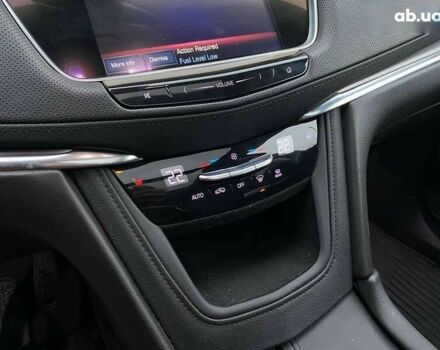 Каділак XT5, об'ємом двигуна 3.7 л та пробігом 33 тис. км за 29900 $, фото 16 на Automoto.ua