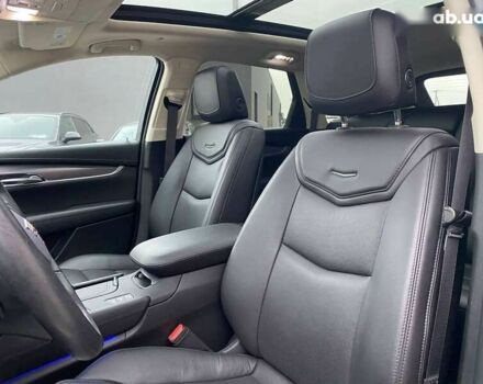 Каділак XT5, об'ємом двигуна 3.7 л та пробігом 33 тис. км за 29900 $, фото 19 на Automoto.ua
