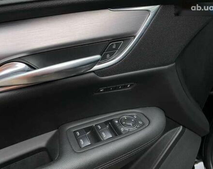 Каділак XT5, об'ємом двигуна 3.7 л та пробігом 33 тис. км за 29900 $, фото 11 на Automoto.ua