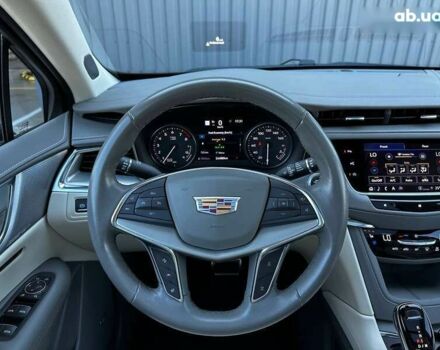 Кадиллак XT5, объемом двигателя 0 л и пробегом 26 тыс. км за 23900 $, фото 25 на Automoto.ua