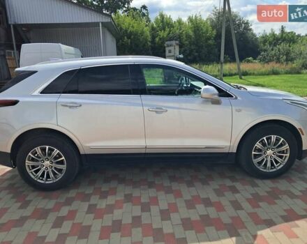 Сірий Каділак XT5, об'ємом двигуна 3.65 л та пробігом 151 тис. км за 20550 $, фото 2 на Automoto.ua