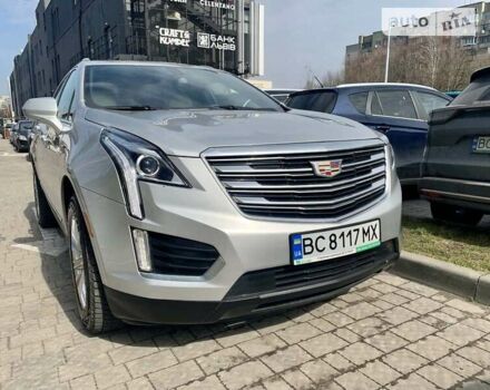 Серый Кадиллак XT5, объемом двигателя 3.6 л и пробегом 37 тыс. км за 26150 $, фото 4 на Automoto.ua