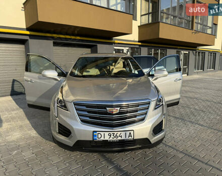 Сірий Каділак XT5, об'ємом двигуна 3.65 л та пробігом 50 тис. км за 18500 $, фото 13 на Automoto.ua
