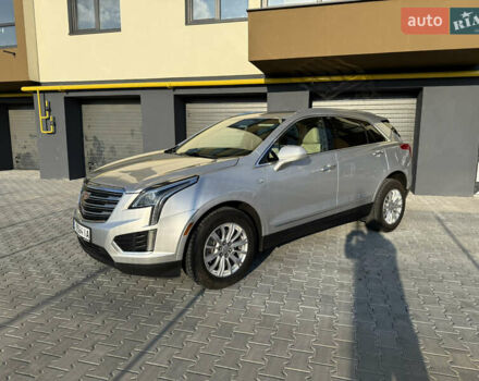 Сірий Каділак XT5, об'ємом двигуна 3.65 л та пробігом 50 тис. км за 18500 $, фото 23 на Automoto.ua