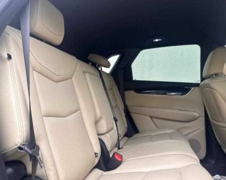 Серый Кадиллак XT5, объемом двигателя 3.6 л и пробегом 37 тыс. км за 4600 $, фото 9 на Automoto.ua
