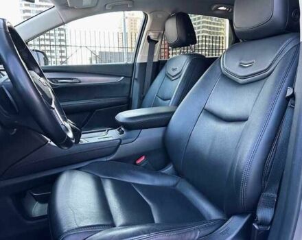 Серый Кадиллак XT5, объемом двигателя 3.6 л и пробегом 96 тыс. км за 17900 $, фото 9 на Automoto.ua