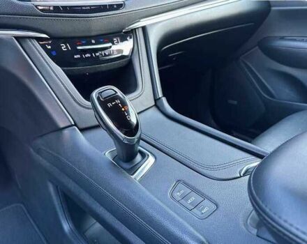 Серый Кадиллак XT5, объемом двигателя 3.6 л и пробегом 96 тыс. км за 17900 $, фото 16 на Automoto.ua