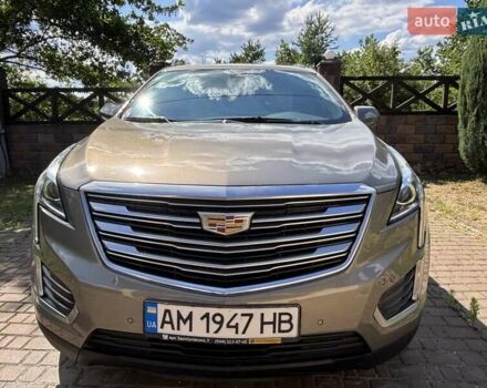 Сірий Каділак XT5, об'ємом двигуна 3.65 л та пробігом 118 тис. км за 25000 $, фото 1 на Automoto.ua