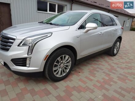 Сірий Каділак XT5, об'ємом двигуна 3.6 л та пробігом 155 тис. км за 18900 $, фото 1 на Automoto.ua
