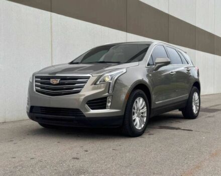 Сірий Каділак XT5, об'ємом двигуна 3.6 л та пробігом 50 тис. км за 11200 $, фото 1 на Automoto.ua