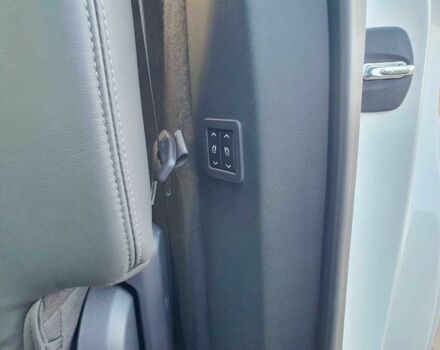 Белый Кадиллак XT6, объемом двигателя 3.6 л и пробегом 33 тыс. км за 32000 $, фото 13 на Automoto.ua