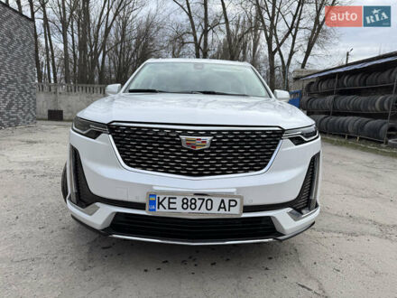 Кадиллак XT6 2022 в Днепре (Днепропетровске) на Automoto.ua Белый Кадиллак XT6, объемом двигателя 3.65 л и пробегом 32 тыс. км за 52000 $, фото 1 на Automoto.ua