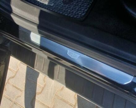 Чорний Каділак XT6, об'ємом двигуна 3.65 л та пробігом 115 тис. км за 39500 $, фото 6 на Automoto.ua