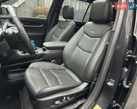 Черный Кадиллак XT6, объемом двигателя 3.65 л и пробегом 17 тыс. км за 36000 $, фото 11 на Automoto.ua