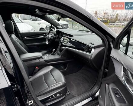 Черный Кадиллак XT6, объемом двигателя 3.6 л и пробегом 162 тыс. км за 25700 $, фото 25 на Automoto.ua