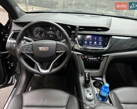 Черный Кадиллак XT6, объемом двигателя 3.65 л и пробегом 17 тыс. км за 36000 $, фото 18 на Automoto.ua