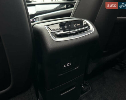 Черный Кадиллак XT6, объемом двигателя 3.65 л и пробегом 17 тыс. км за 36000 $, фото 17 на Automoto.ua