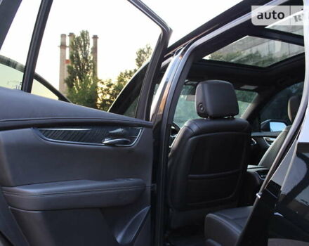 Черный Кадиллак XT6, объемом двигателя 3.65 л и пробегом 26 тыс. км за 39350 $, фото 15 на Automoto.ua