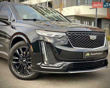 Кадиллак XT6 2021 в Киеве на Automoto.ua Черный Кадиллак XT6, объемом двигателя 2 л и пробегом 82 тыс. км за 39900 $, фото 1 на Automoto.ua