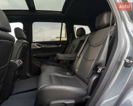 Серый Кадиллак XT6, объемом двигателя 3.65 л и пробегом 124 тыс. км за 29000 $, фото 35 на Automoto.ua