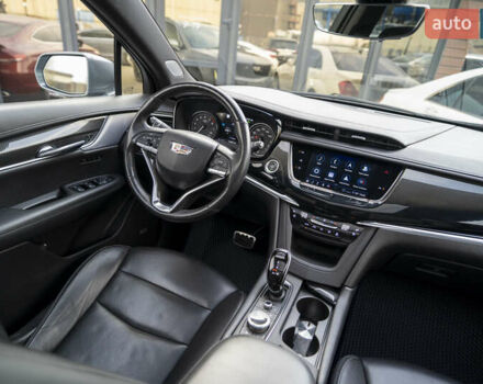 Серый Кадиллак XT6, объемом двигателя 3.65 л и пробегом 124 тыс. км за 29000 $, фото 25 на Automoto.ua