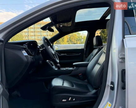 Серый Кадиллак XT6, объемом двигателя 3.6 л и пробегом 23 тыс. км за 27700 $, фото 27 на Automoto.ua