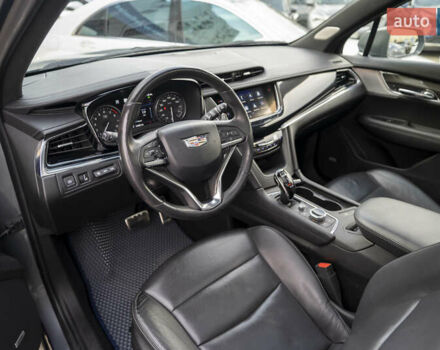 Серый Кадиллак XT6, объемом двигателя 3.65 л и пробегом 124 тыс. км за 29000 $, фото 21 на Automoto.ua