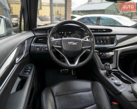 Серый Кадиллак XT6, объемом двигателя 3.65 л и пробегом 124 тыс. км за 29000 $, фото 24 на Automoto.ua