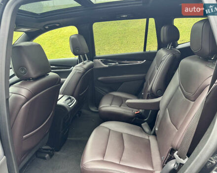 Серый Кадиллак XT6, объемом двигателя 3.65 л и пробегом 66 тыс. км за 30000 $, фото 9 на Automoto.ua