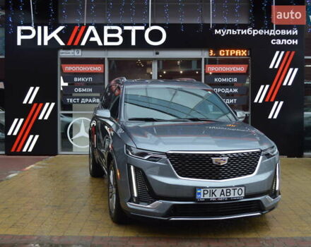 Сірий Каділак XT6, об'ємом двигуна 3.6 л та пробігом 12 тис. км за 36400 $, фото 1 на Automoto.ua