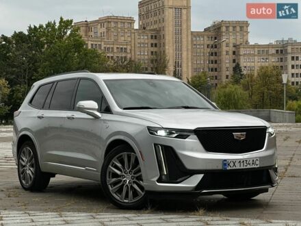 Серый Кадиллак XT6, объемом двигателя 3.6 л и пробегом 135 тыс. км за 35000 $, фото 1 на Automoto.ua