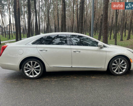 Белый Кадиллак ХТС, объемом двигателя 3.56 л и пробегом 130 тыс. км за 12000 $, фото 8 на Automoto.ua