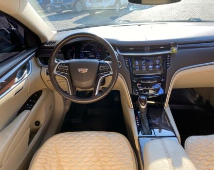 Черный Кадиллак ХТС, объемом двигателя 3.6 л и пробегом 180 тыс. км за 16600 $, фото 10 на Automoto.ua