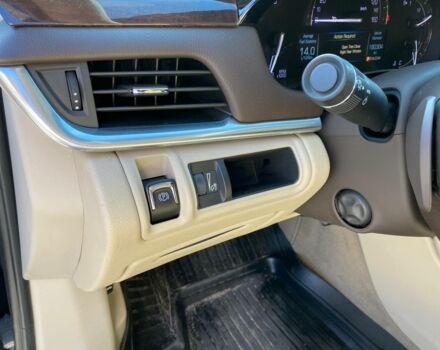 Черный Кадиллак ХТС, объемом двигателя 3.6 л и пробегом 180 тыс. км за 16600 $, фото 12 на Automoto.ua