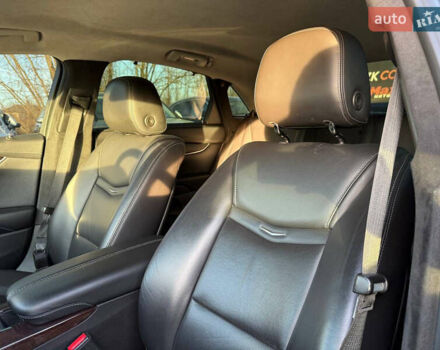 Черный Кадиллак ХТС, объемом двигателя 3.56 л и пробегом 272 тыс. км за 14999 $, фото 21 на Automoto.ua