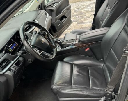 Черный Кадиллак ХТС, объемом двигателя 3.6 л и пробегом 330 тыс. км за 13000 $, фото 6 на Automoto.ua