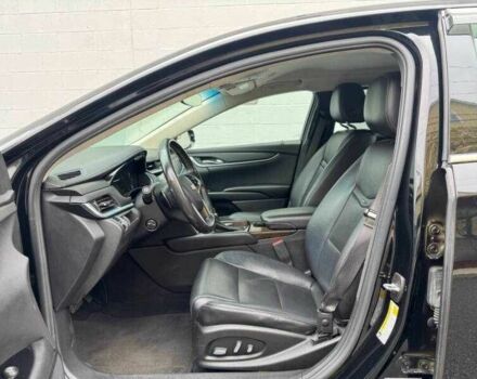 Черный Кадиллак ХТС, объемом двигателя 3.6 л и пробегом 65 тыс. км за 2300 $, фото 4 на Automoto.ua