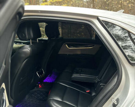 Серый Кадиллак ХТС, объемом двигателя 3.6 л и пробегом 229 тыс. км за 15900 $, фото 17 на Automoto.ua