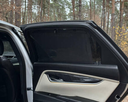 Серый Кадиллак ХТС, объемом двигателя 3.6 л и пробегом 229 тыс. км за 15900 $, фото 21 на Automoto.ua