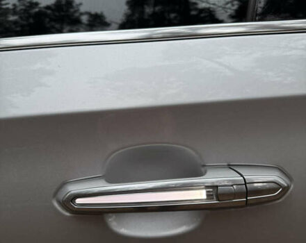 Серый Кадиллак ХТС, объемом двигателя 3.6 л и пробегом 229 тыс. км за 15900 $, фото 14 на Automoto.ua