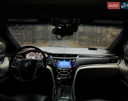 Серый Кадиллак ХТС, объемом двигателя 3.6 л и пробегом 229 тыс. км за 15900 $, фото 37 на Automoto.ua