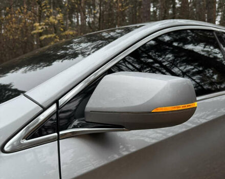 Серый Кадиллак ХТС, объемом двигателя 3.6 л и пробегом 229 тыс. км за 15900 $, фото 8 на Automoto.ua