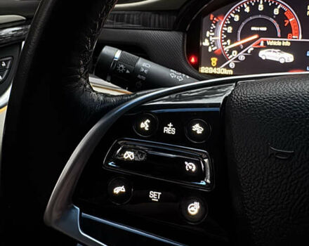 Серый Кадиллак ХТС, объемом двигателя 3.6 л и пробегом 229 тыс. км за 15900 $, фото 26 на Automoto.ua