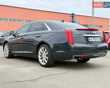 Серый Кадиллак ХТС, объемом двигателя 3.56 л и пробегом 178 тыс. км за 12000 $, фото 6 на Automoto.ua